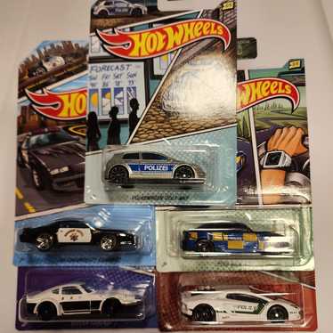 Hot Wheels International Police Bundle – Complete 