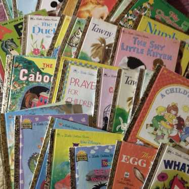 Lot of 39 used and vintage Little Golden Books Ac… - image 1
