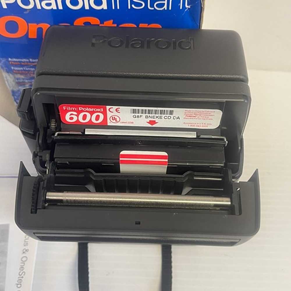 Polaroid OneStep 600 Instant Film Camera w box an… - image 6