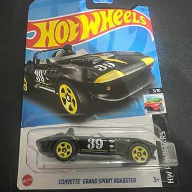 Hot Wheels Corvette Grand Sport Roadster - image 1