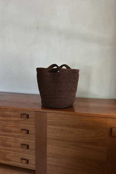 1990's CHOCOLATE JUTE BASKET BAG