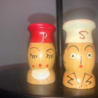 Vtg Mini Mr Salt & Mrs Pepper Shakers Wood HandPa… - image 1