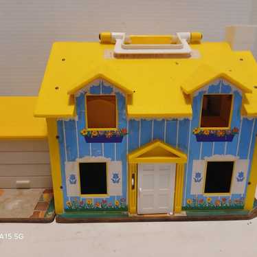 Vintage fisher price little people house