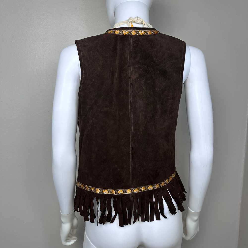 1960s Brown Leather Fringe Vest, Floral Trim, Jor… - image 4