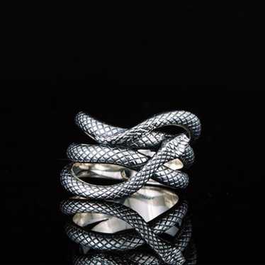 Trendy Multi Layer Snake Vintage Carved Silver Fas