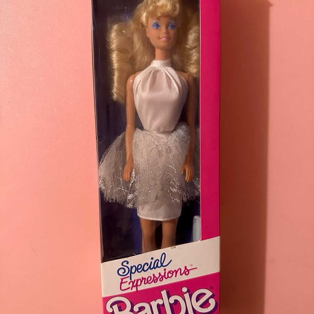 1989 Vintage Special Expressions Barbie Doll Matt… - image 1
