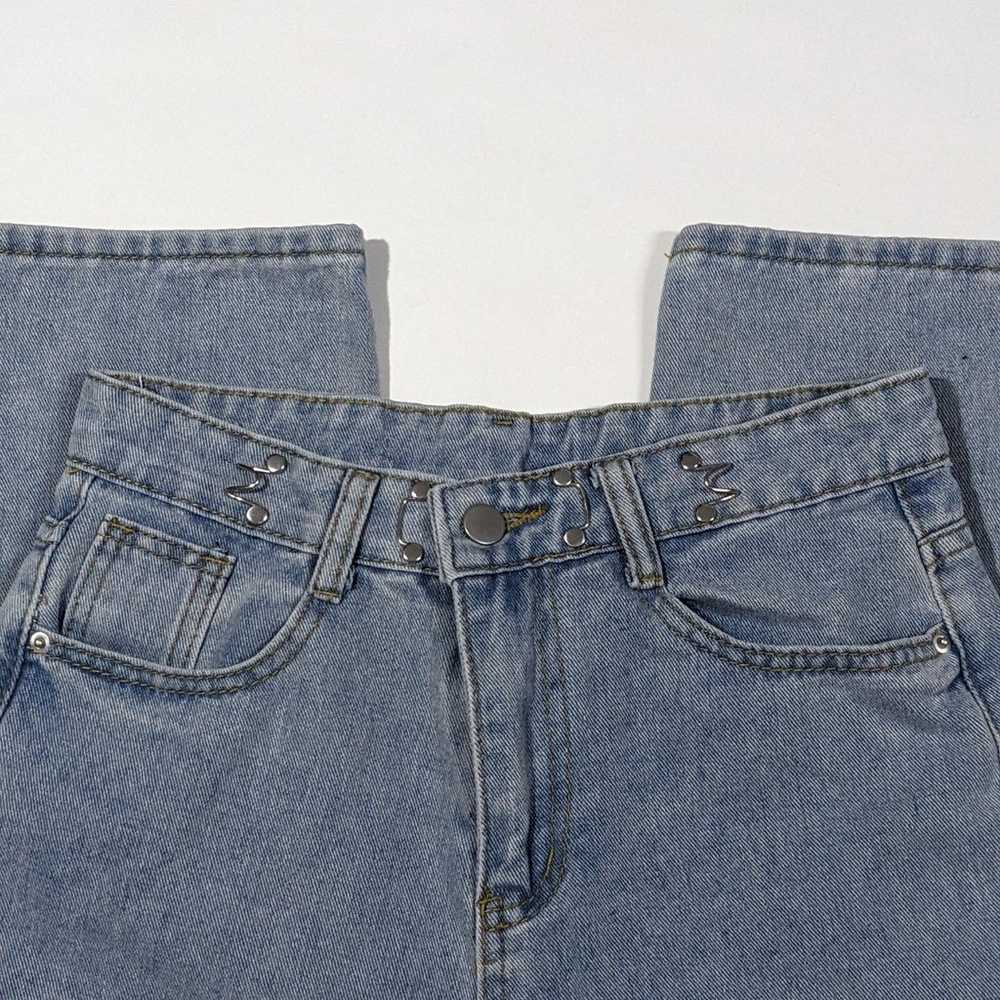 straight leg light blue jeans - image 2