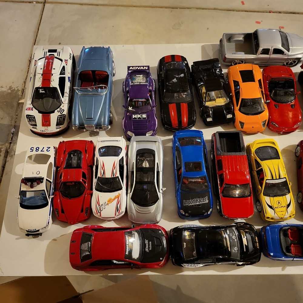 Model car toy lot - image 2