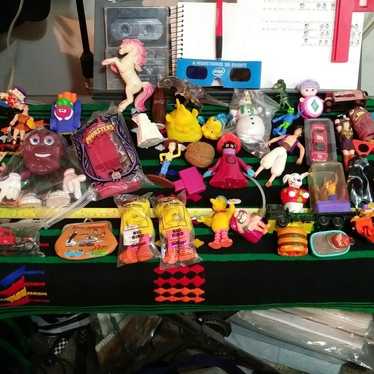 ((( SALE !! ))) 42-Lot of Toys,,Mostly Vintage,LQQ