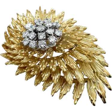 18K Yellow Gold Diamond Brooch - image 1