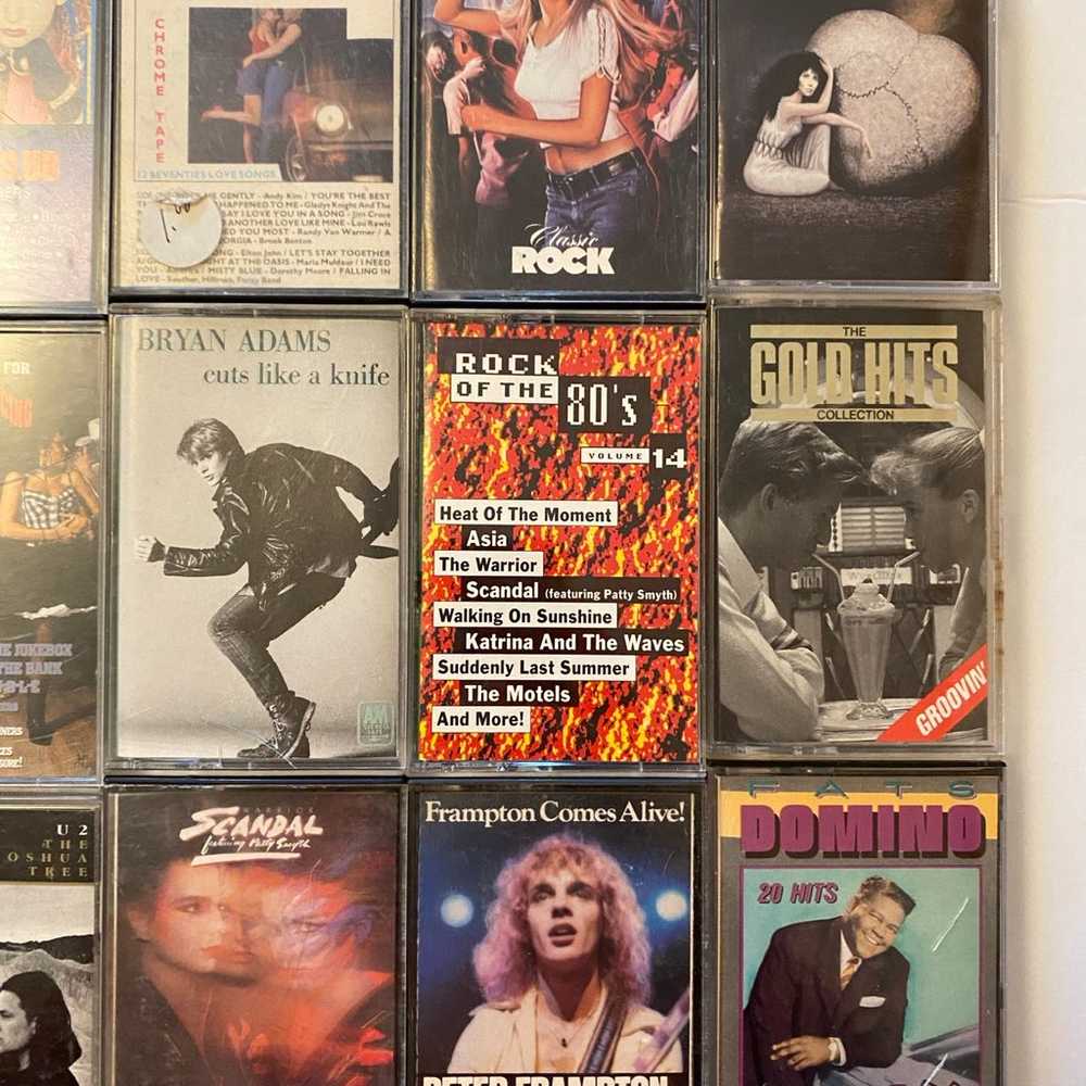 Lot of 30 80s Rock/Pop Cassettes REO/U2/Stones/Sc… - image 3