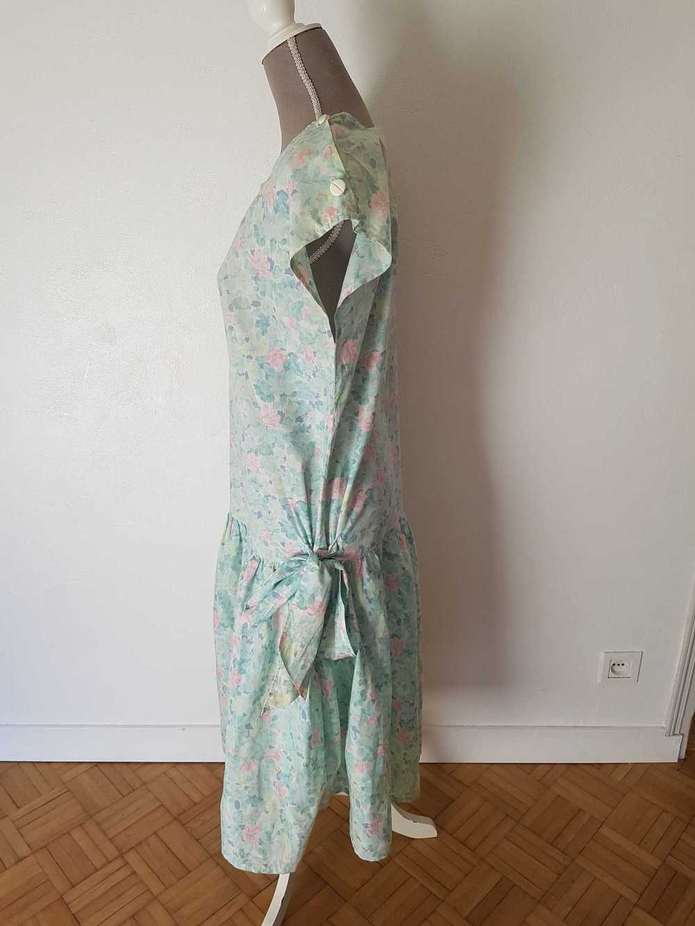 Robe à fleurs - image 4