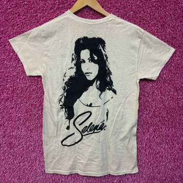 Band Tees × Rock Tees × Vintage Selena Quintanilla