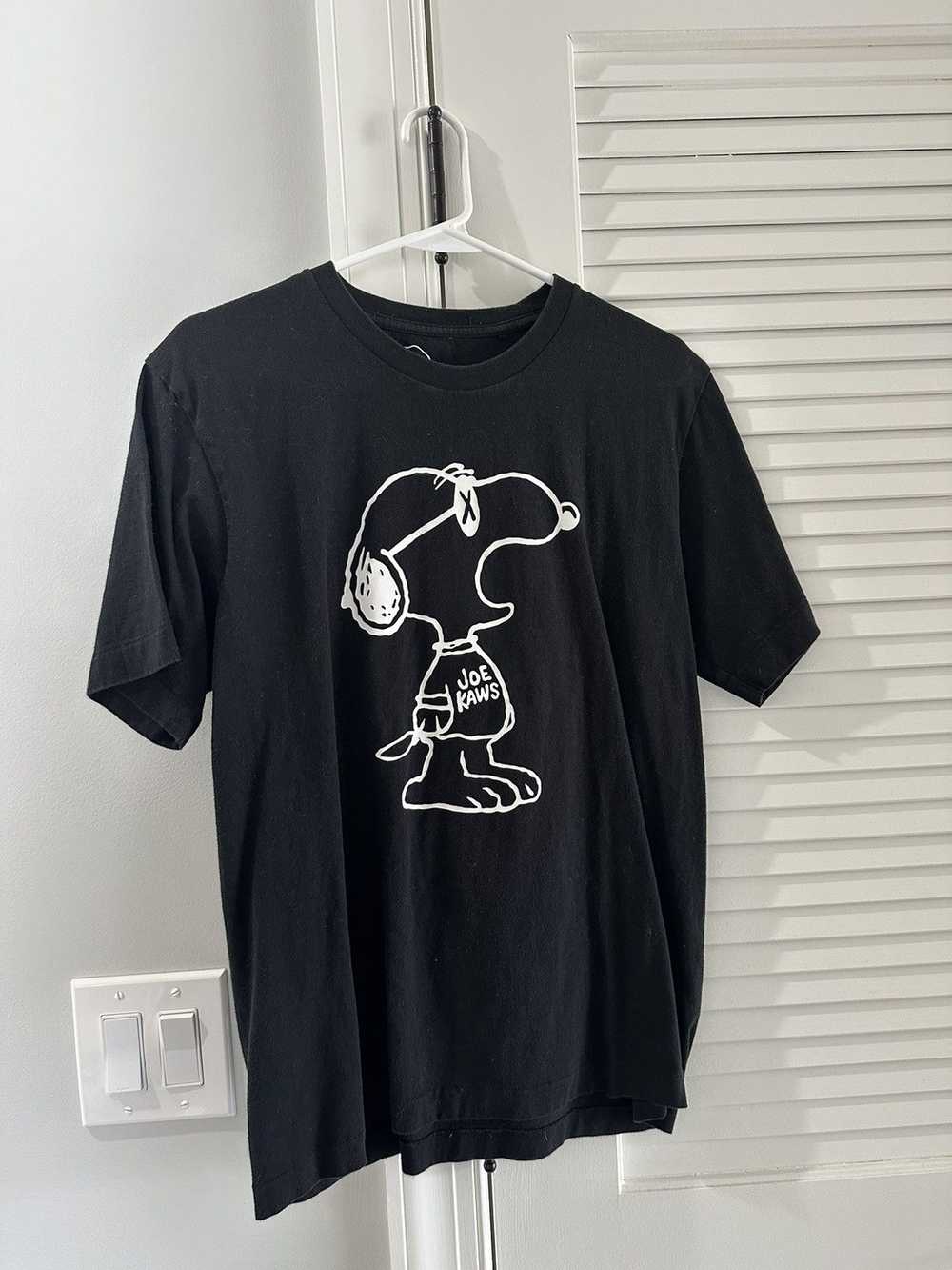 Uniqlo Kaws x Uniqlo x Peanuts Black T-Shirt - Me… - image 1