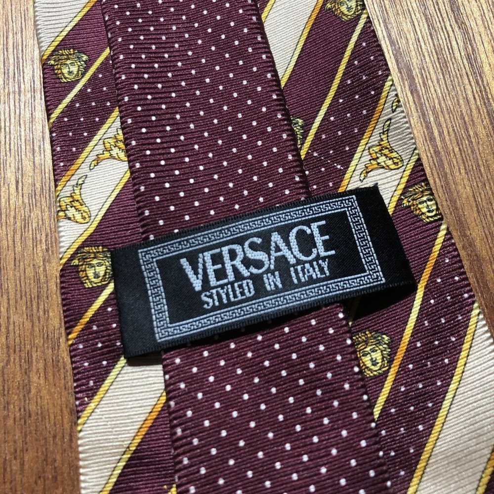 Italian Designers × Luxury × Versace Versace Neck… - image 9