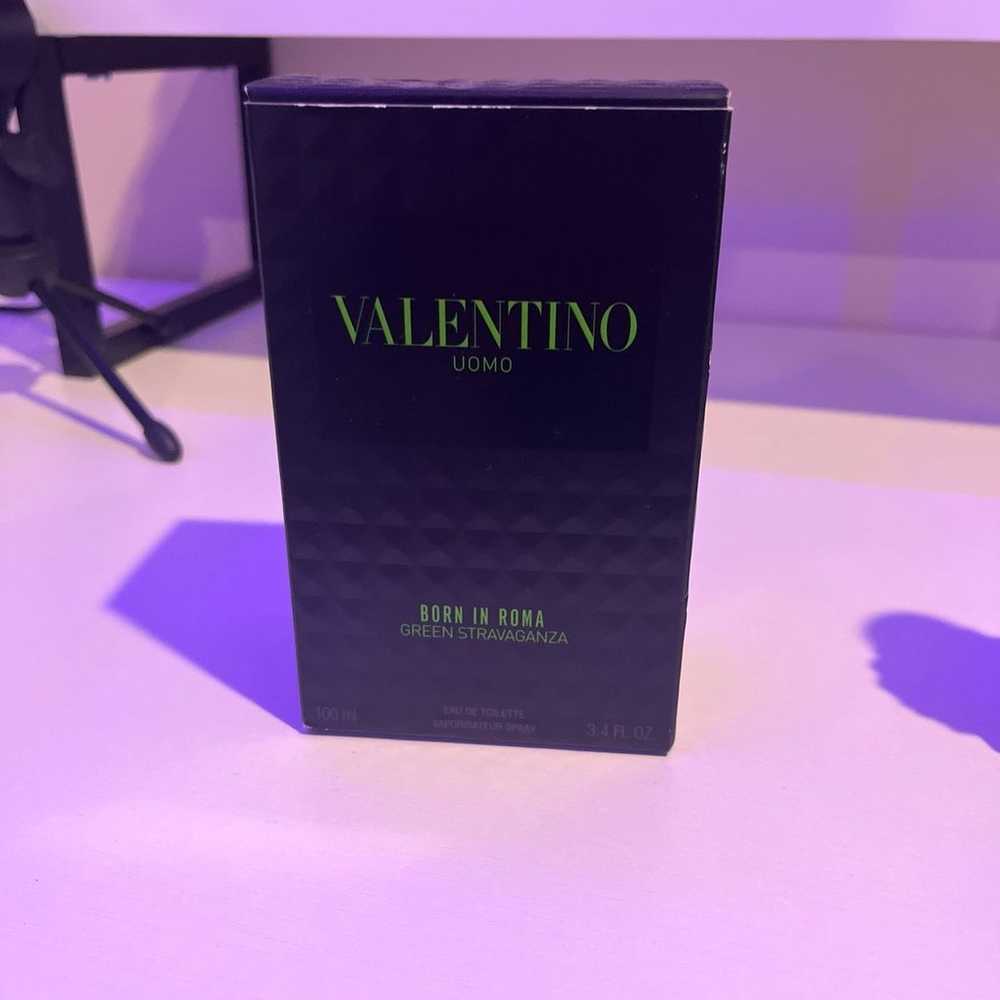 Valentino born im Roma green stravegnaza 85% full… - image 3