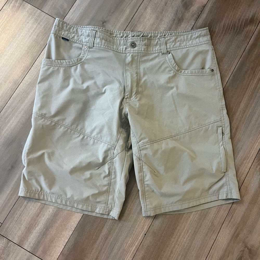 Kuhl Kuhl Khaki/Beige Athletic Cargo Shorts Men 40 - image 1