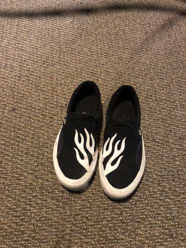 Vans Straye slip ons (flame)