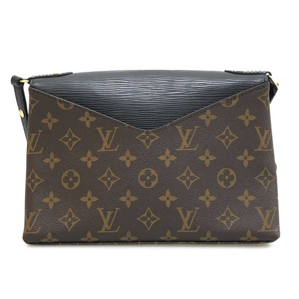 Louis Vuitton Saint Michel leather handbag - image 2