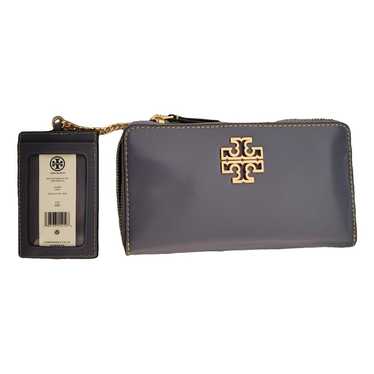 Tory Burch Patent leather wallet
