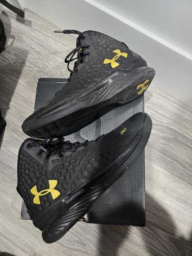 Under Armour Curry 1 Black and Gold Armor UA 2015