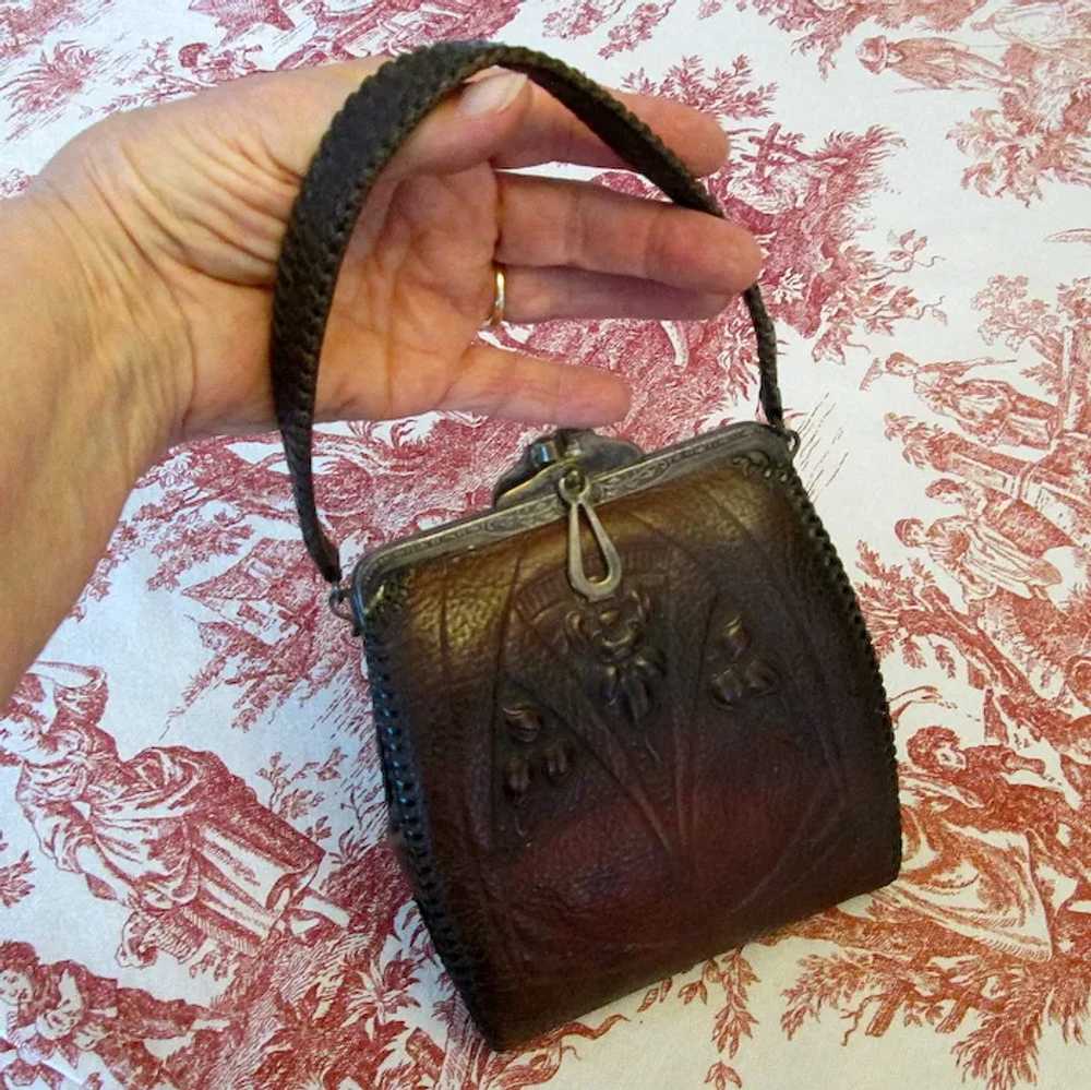 Antique Tooled Leather Purse with Art Deco Design - image 6