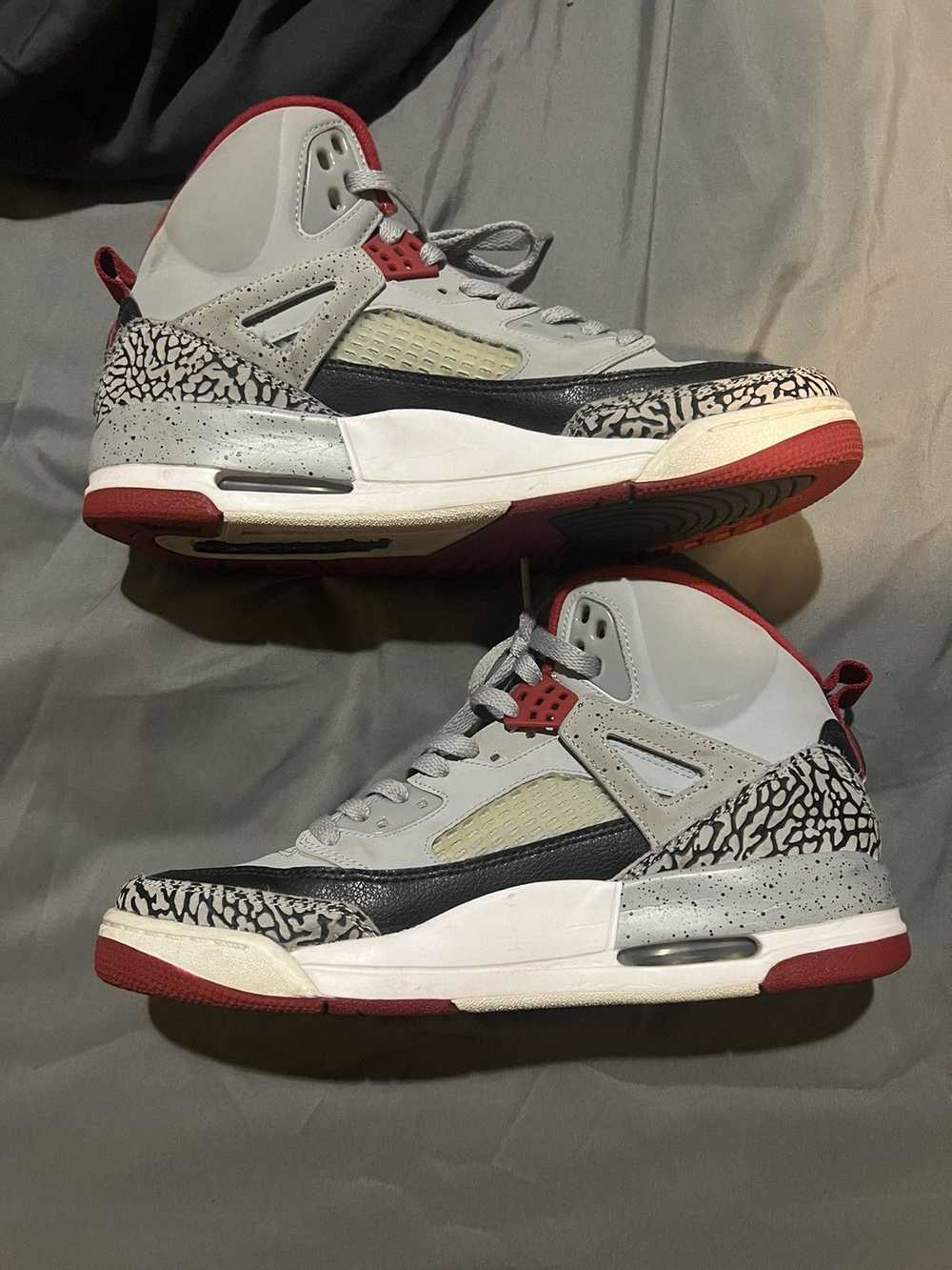 Jordan Brand Used Wolf Grey Jordan Spizikes - image 1