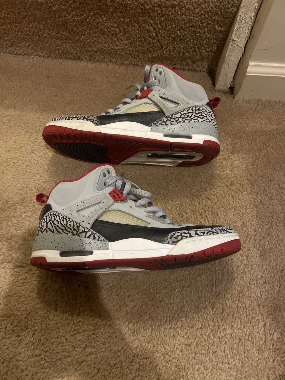 Jordan Brand Used Wolf Grey Jordan Spizikes - image 4