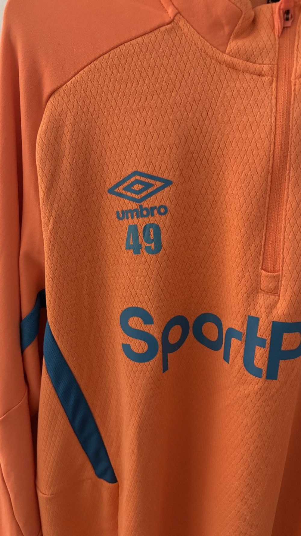 Umbro Everton training top 2021-2022 - image 2