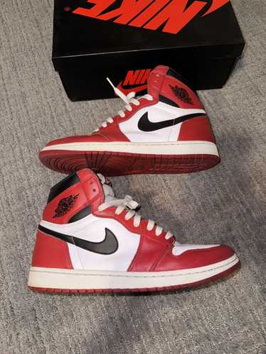Jordan Brand × Nike Jordan 1 Chicago (2015)