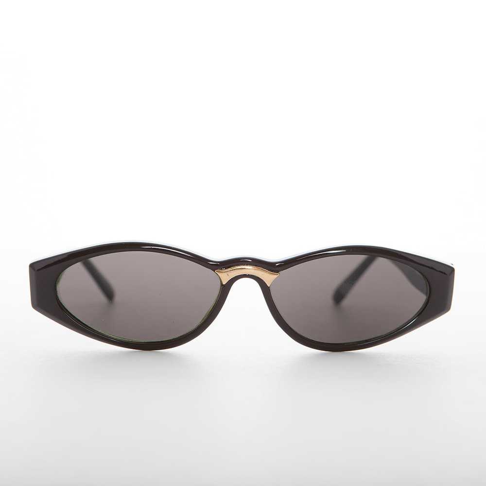 Sleek 90s Vintage Sunglass with Gold Detail - Gala - image 3