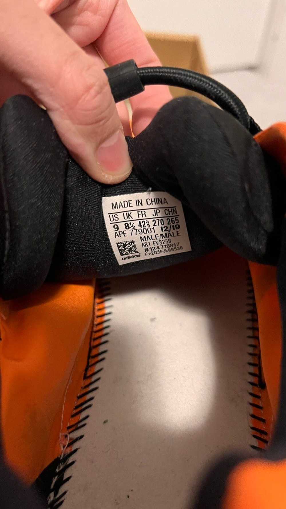 Adidas RARE Yeezy 700 MNVN Orange - image 4