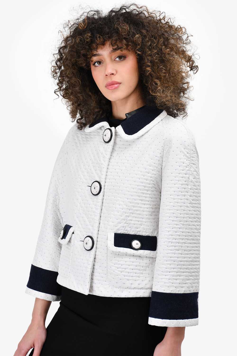 Pre-Loved Chanel™ White Perforated Fabric Jacket … - image 3
