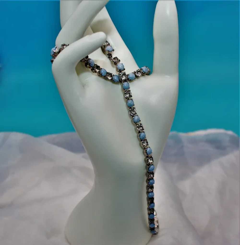 Vintage Unsigned Blue Satin Faux Pearls and Clear… - image 4