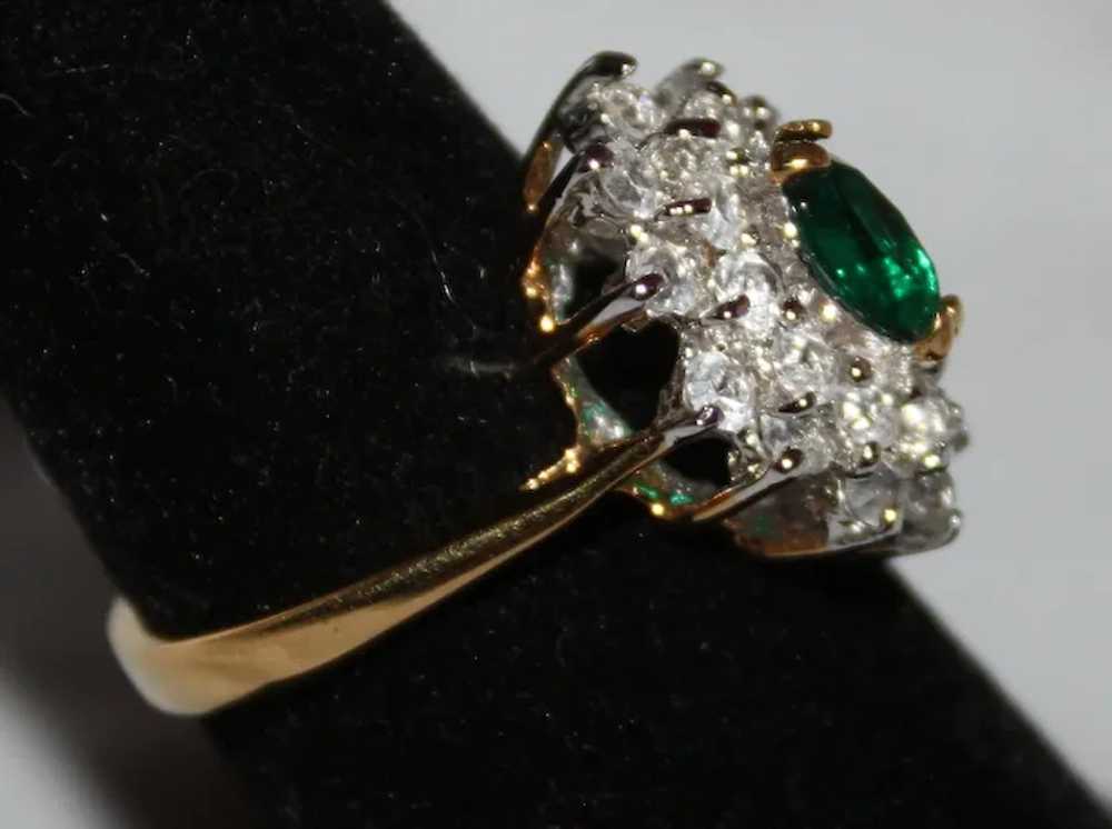 Vintage Gold Tone Ring - Signed K with 1 Green an… - image 3