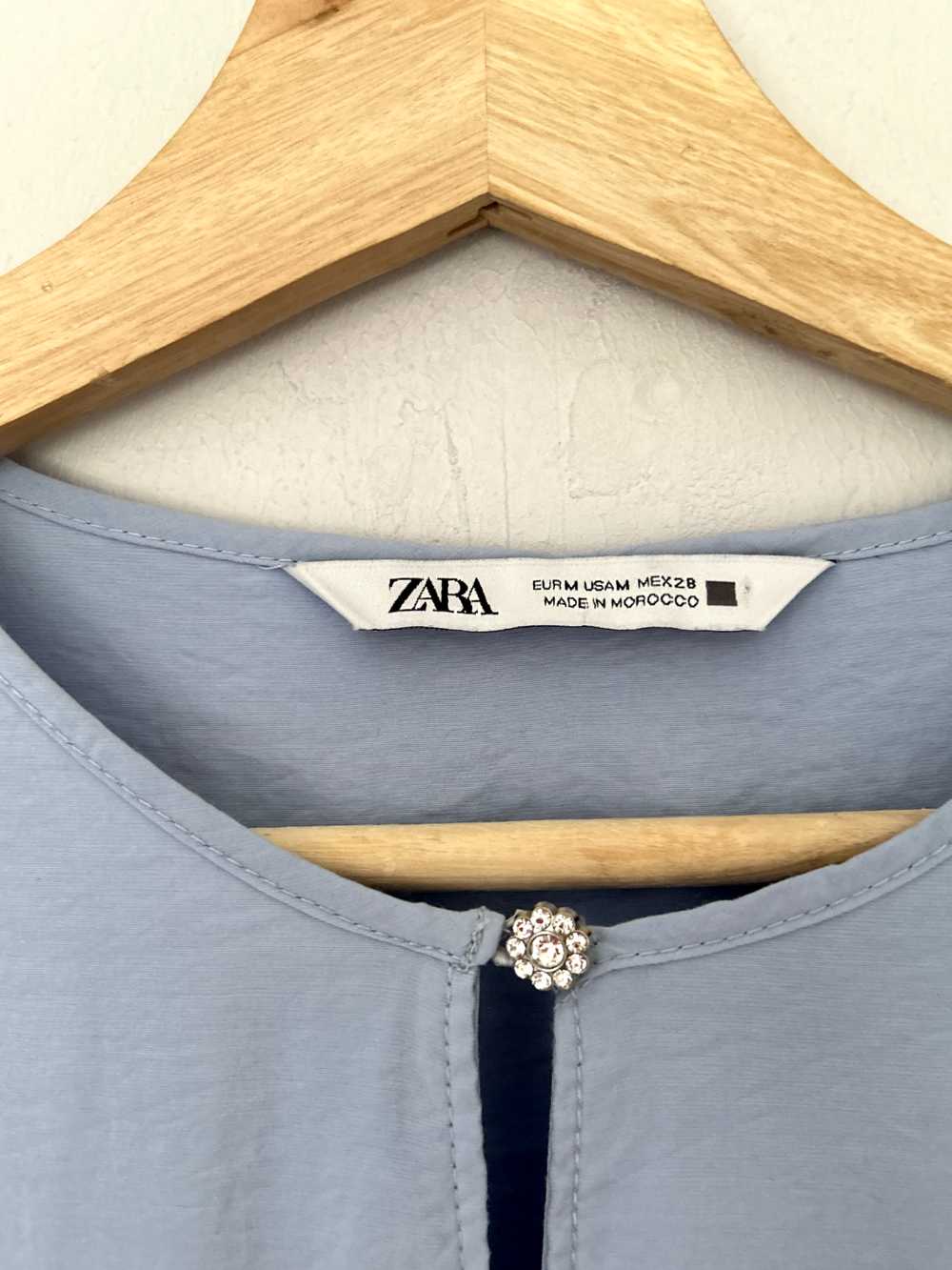 Zara Tiered Dress Medium Blue Frill Oversized Swi… - image 4