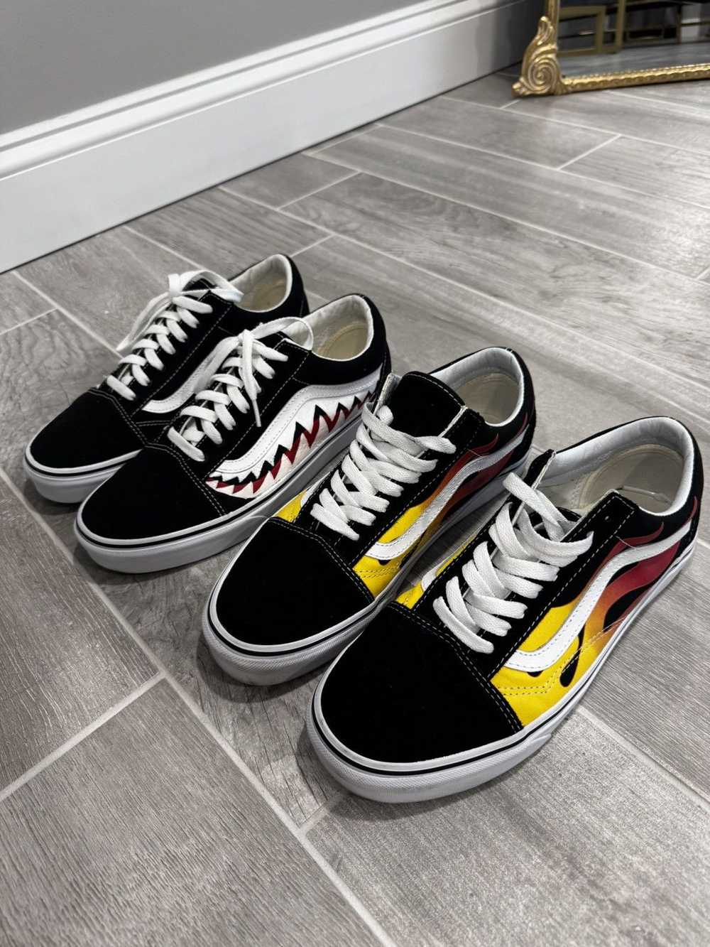 Vans Vans - Size 9 - image 1