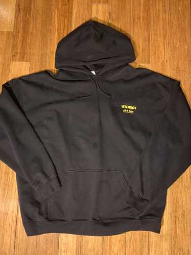 Vetements Vetements click here hoodie