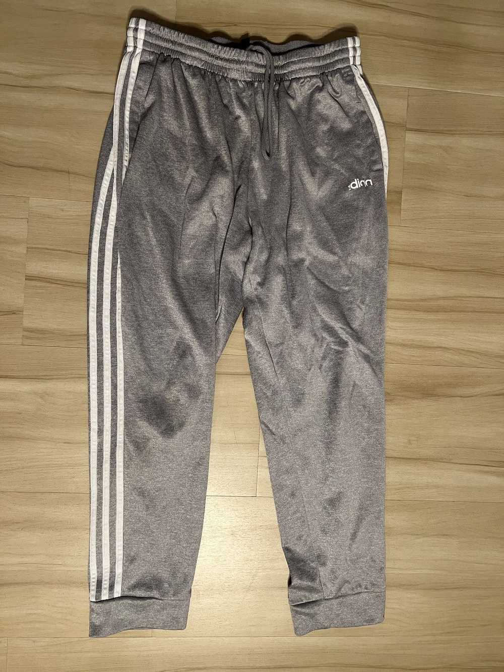 Adidas Adidas men’s Joggers in grey size L - image 1