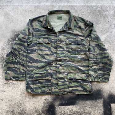 Made In Usa × Military × Vintage Vintage Tiger St… - image 1