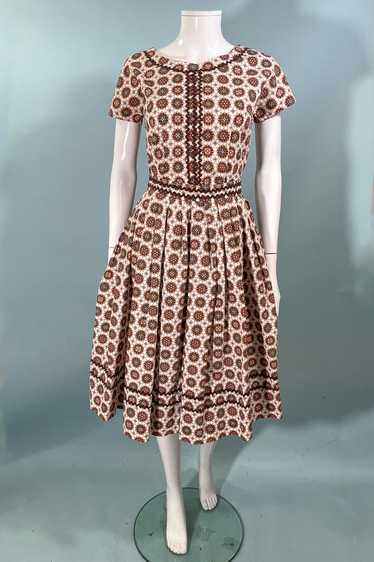 Vintage 50s 2 Piece Skirt/Top Dress, Novelty Print