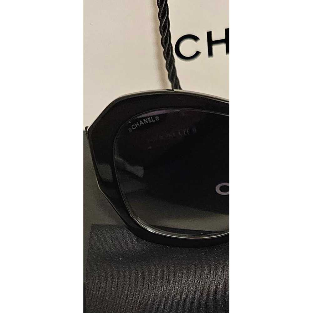 Chanel Oversized sunglasses - image 2