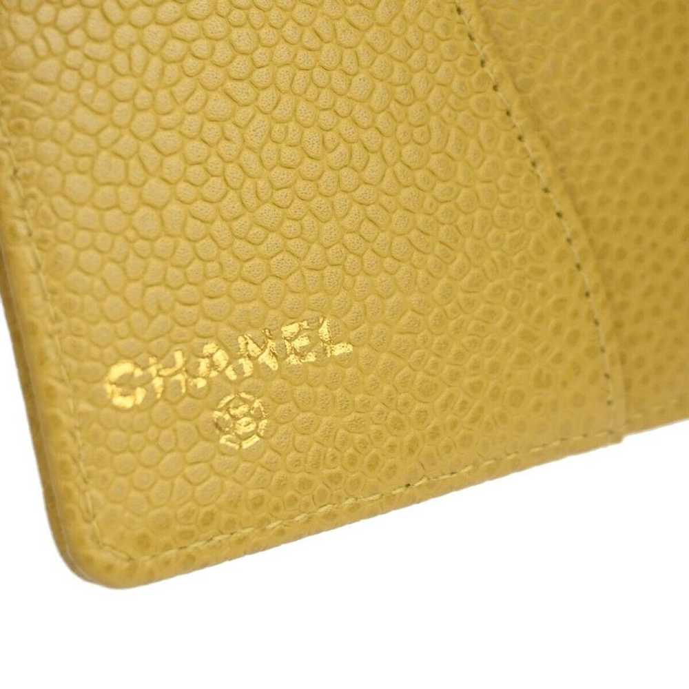 Chanel Leather purse - image 12