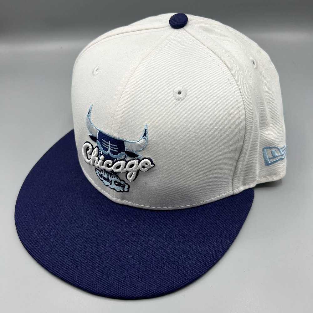 New Era Chicago Bulls Hat Men Windy City NBA Snap… - image 2