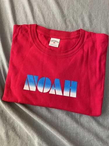 Noah Noah Tee