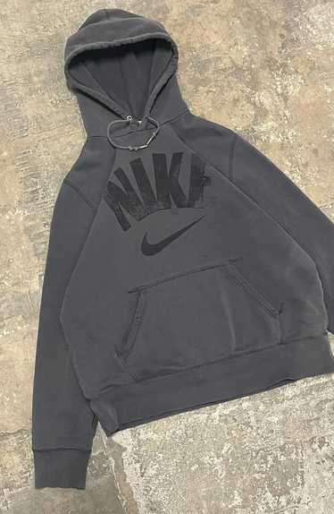 Nike × Streetwear × Vintage Nike center swoosh y2k