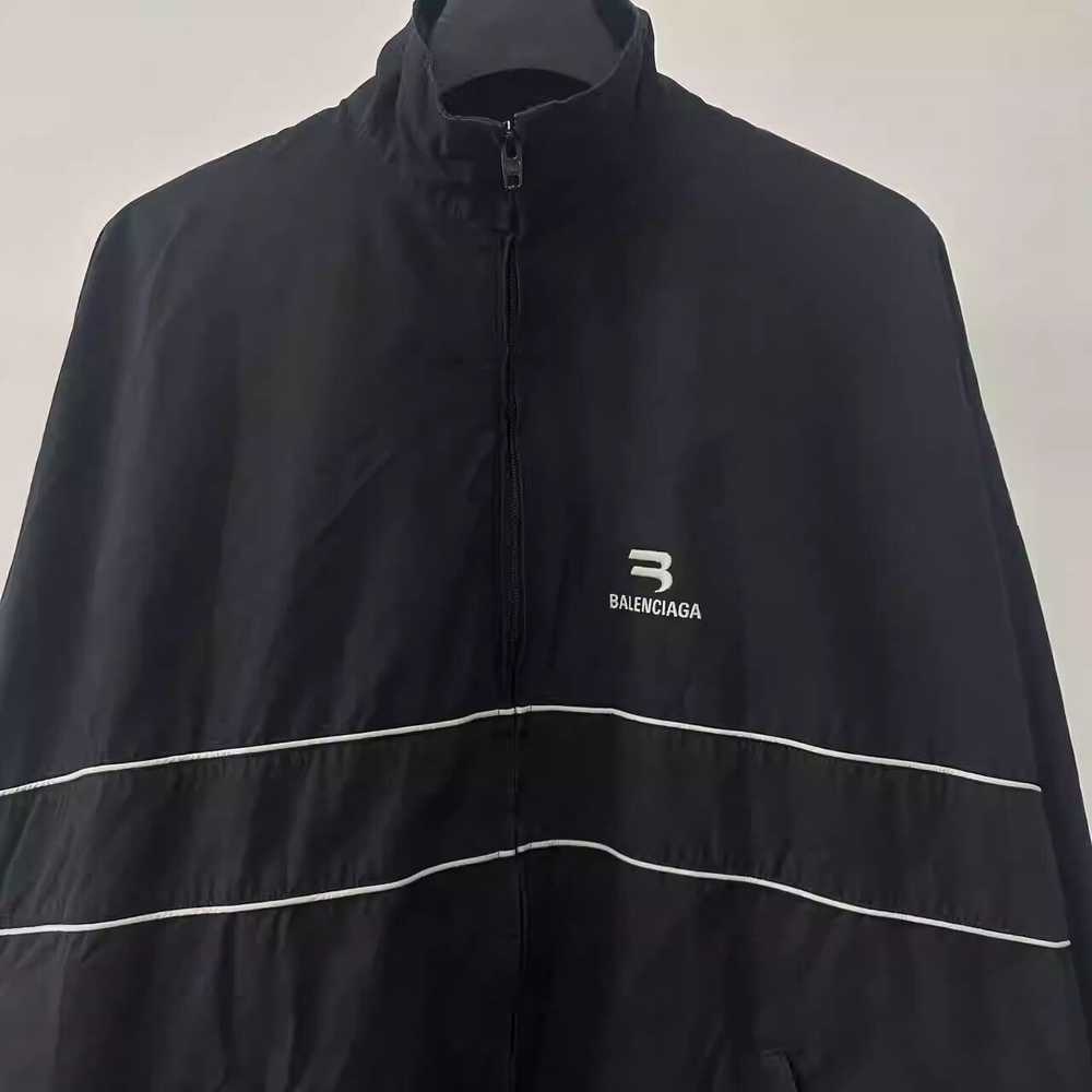 Balenciaga Balenciaga Sporty B Embroidered Logo N… - image 3