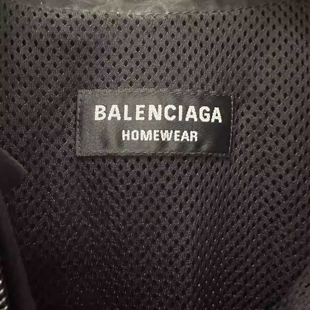 Balenciaga Balenciaga Sporty B Embroidered Logo N… - image 5