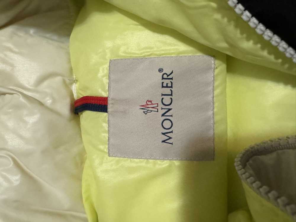 Moncler Moncler down maury jacket Sz 7 - image 12