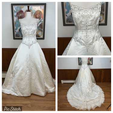 Unkwn Stunning Jasmine Beaded Satin Wedding Gown! - image 1